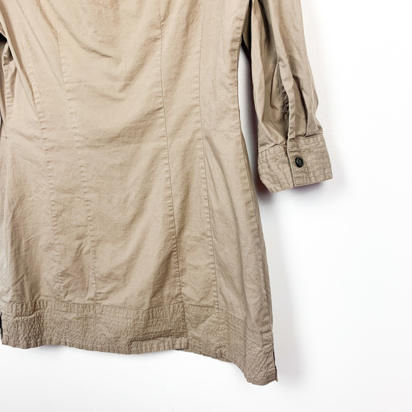Brown Button-Up Blouse 3/4 Sleeve Length - Picture 9 of 10
